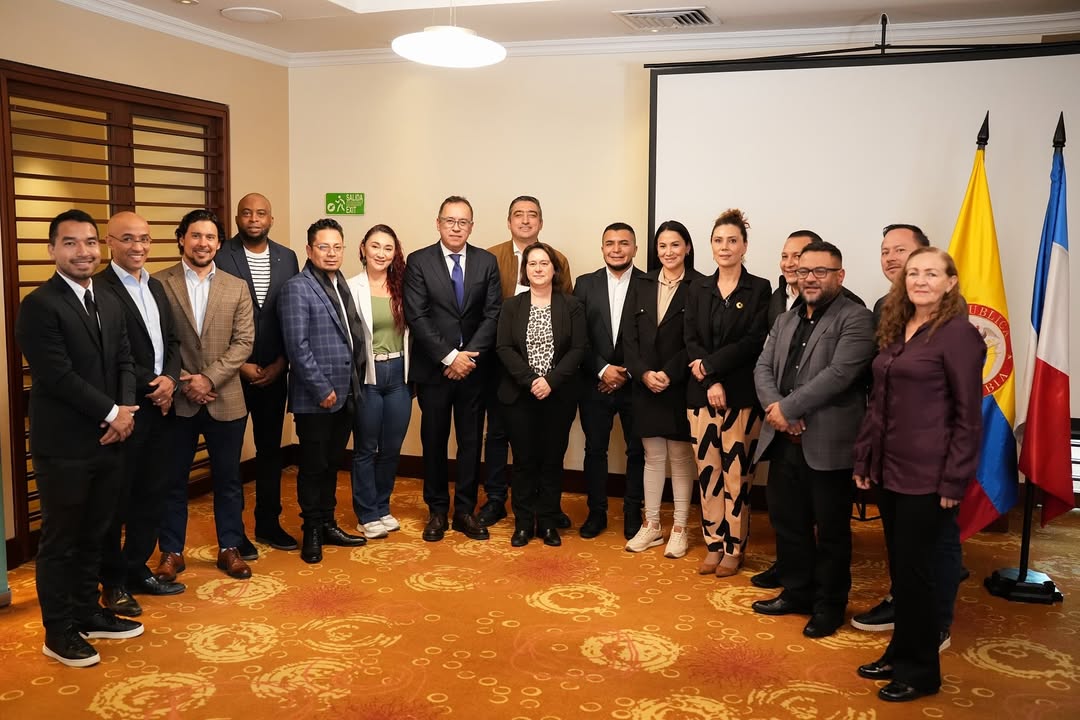 Impulsamos el fortalecimiento de la cooperación franco-colombiana para el desarrollo de las ciudades intermedias