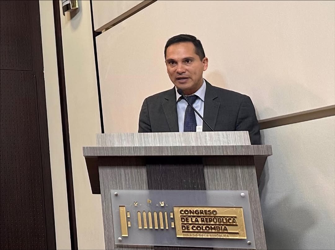 Acompañamos instalación de la Comisión Accidental de Seguimiento a la Ley de Competencias en el Congreso de la República